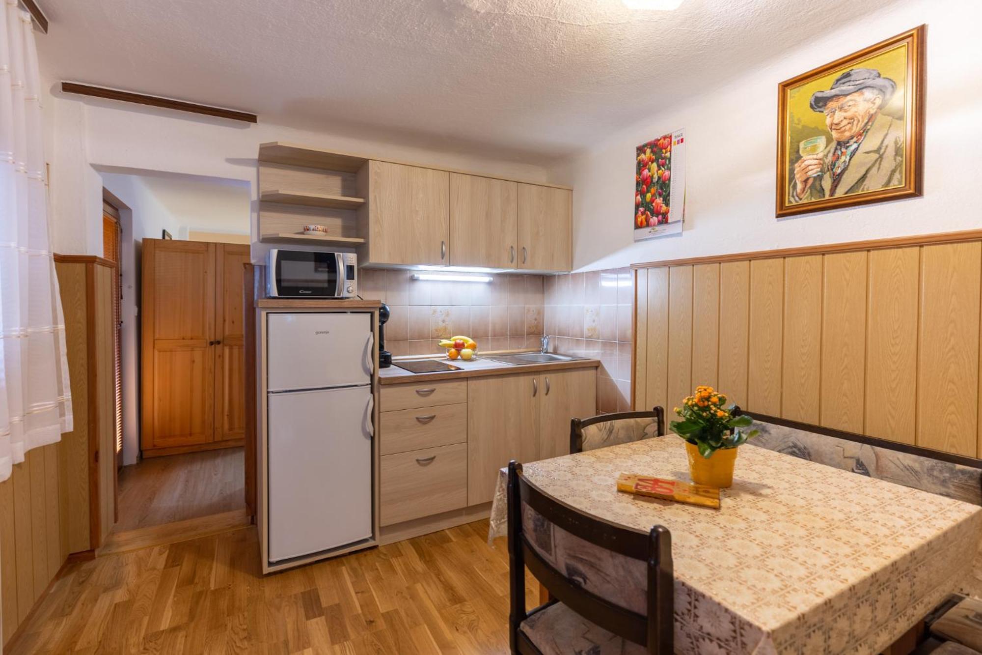Apartments Kocjanc Бохинь Экстерьер фото